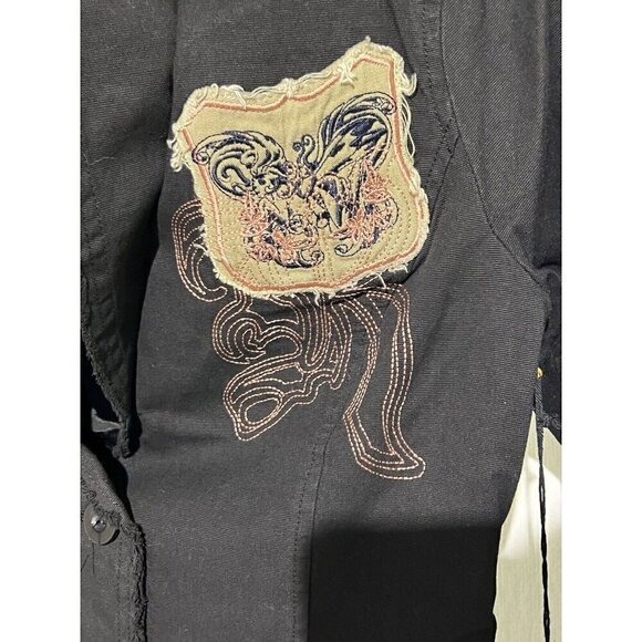 Love Stitch Woman’s Black Jean Jacket Blazer Size Small Embroidered Raw Hem NWT - Picture 4 of 12